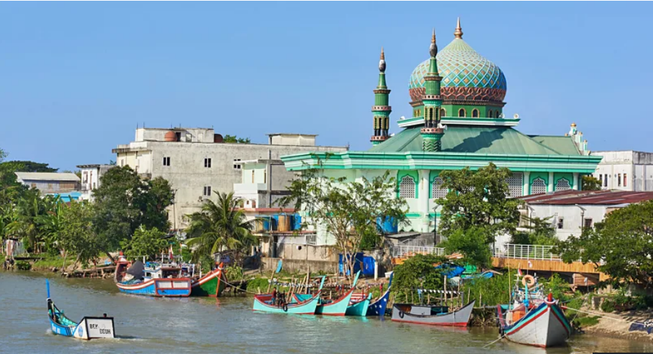 How Indonesia's Tsunami-Hit City is Healing - gallery image 1