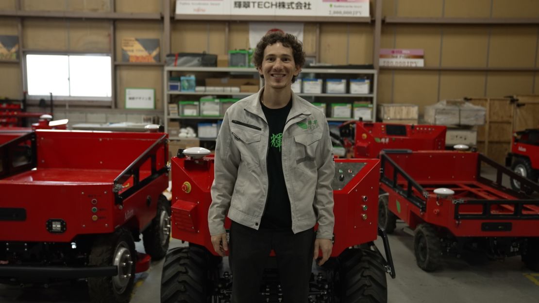 Moon Rover-Inspired Robot Could Revolutionize Farming for Japan’s Aging Workforce - gallery image 1