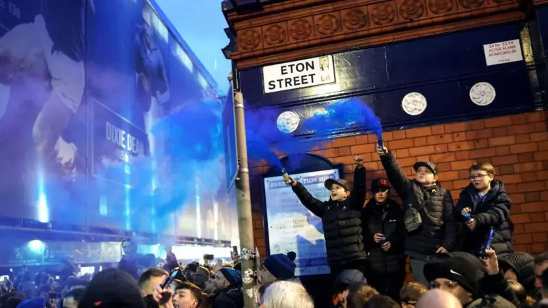 "Goodison Park Was Never Meant to Fade Quietly—But This Was Extraordinary" - gallery image 1