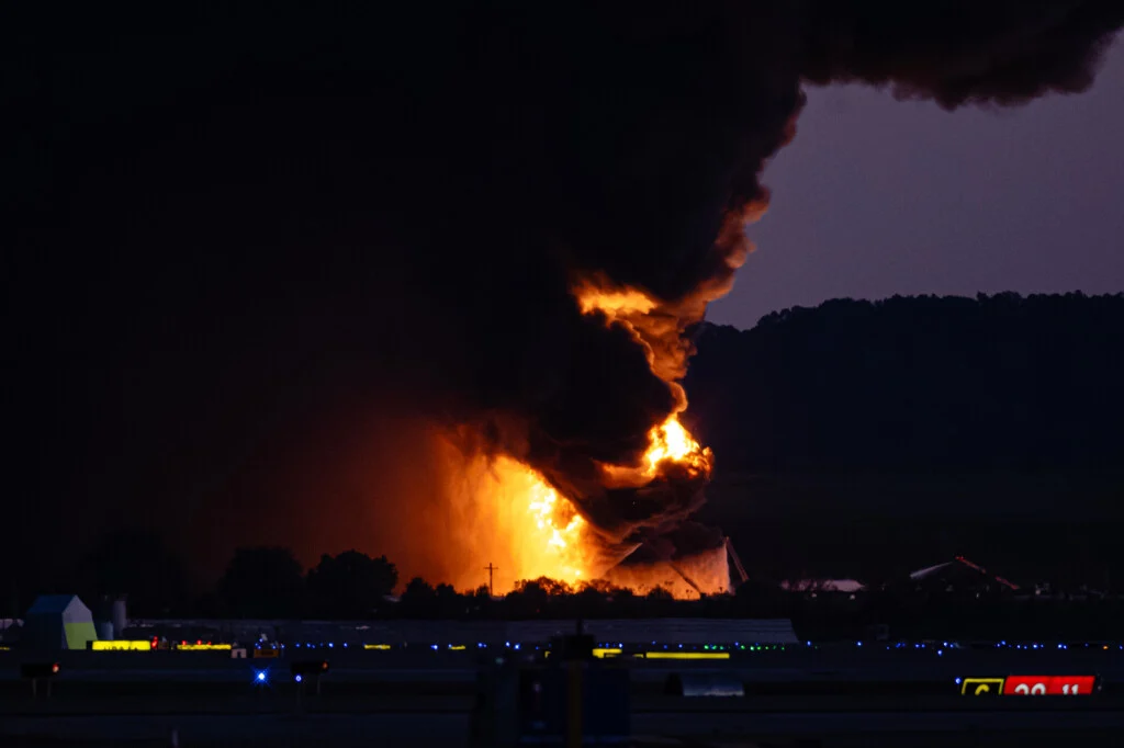 UPS Cargo Plane Crashes in Louisville, Leaving at Least Seven Dead