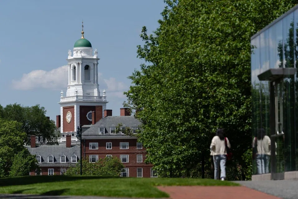 US College Enrollment Sees Third Consecutive Year of Growth