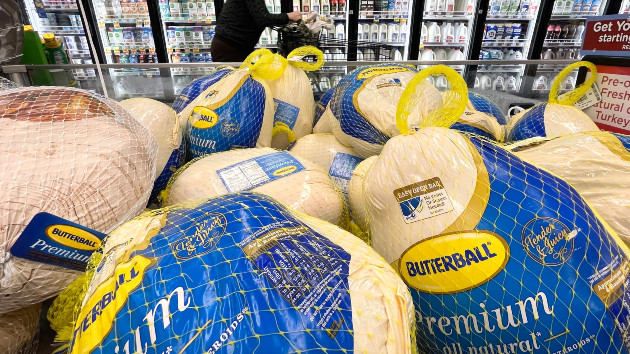 Thanksgiving Turkey Prices Soar, But Stores Keep Costs Stable - gallery image 1
