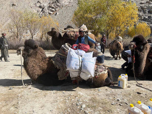Millions of Afghans Face Hunger as Humanitarian Crisis Deepens During Harsh Winter - gallery image 1