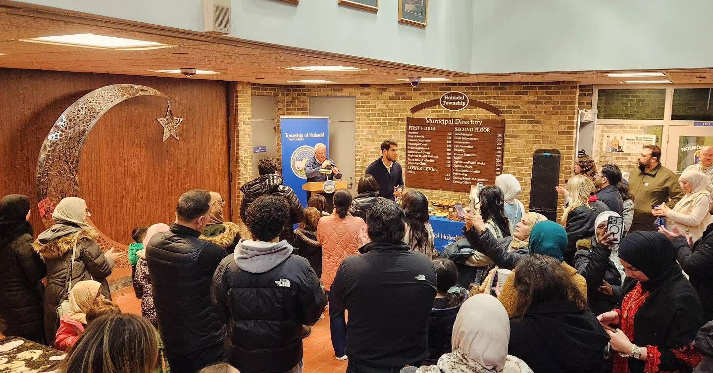 Holmdel Township Welcomes Muslim Community at Town Hall to Mark the Beginning of Ramadan - gallery image 4