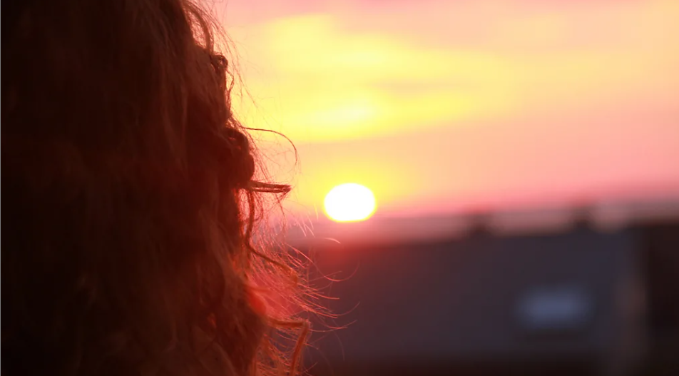 Why Watching Sunsets Could Be One of the Simplest Daily Habits for Better Mental and Physical Health - gallery image 1