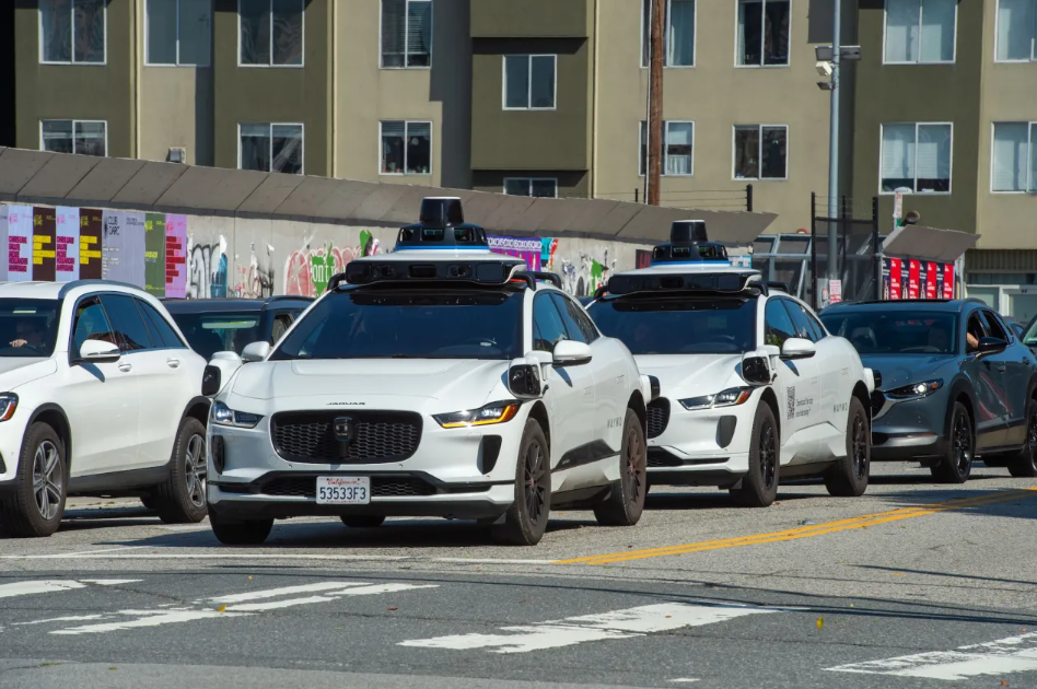San Francisco Pushes for Stricter Robotaxi Rules Following Major Waymo Traffic Breakdown
