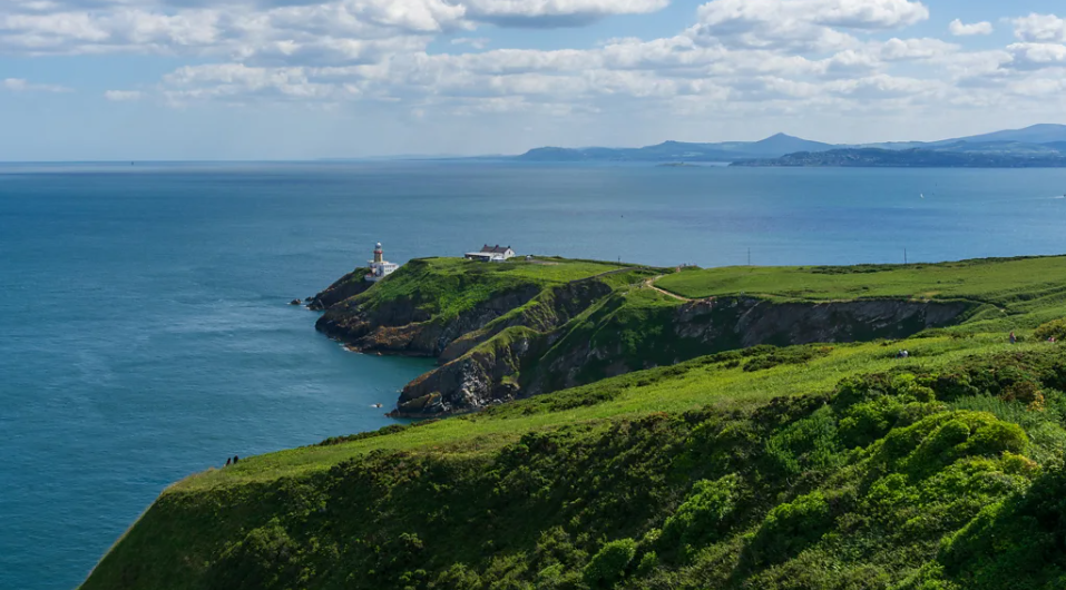 Dublin’s Coastal Rail Corridor Redefines Urban Tourism Through Sustainable Travel - gallery image 2
