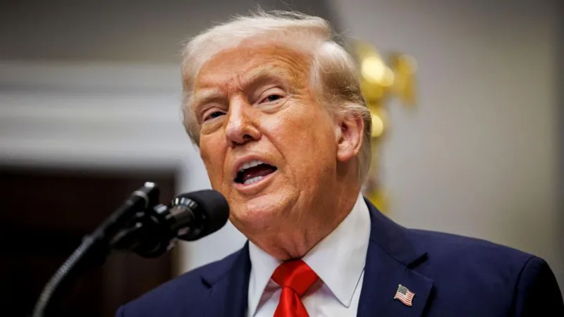 Trump Issues Final Warning to Hamas as US Confirms Direct Hostage Negotiations - gallery image 1
