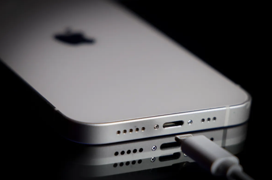Apple Reinvents Device Ownership with Klarna Partnership Through a Flexible Lease-to-Own Strategy