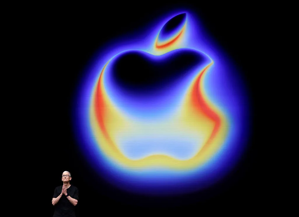 Apple’s Smart Glasses Strategy Hinges on Privacy as the Next Competitive Advantage