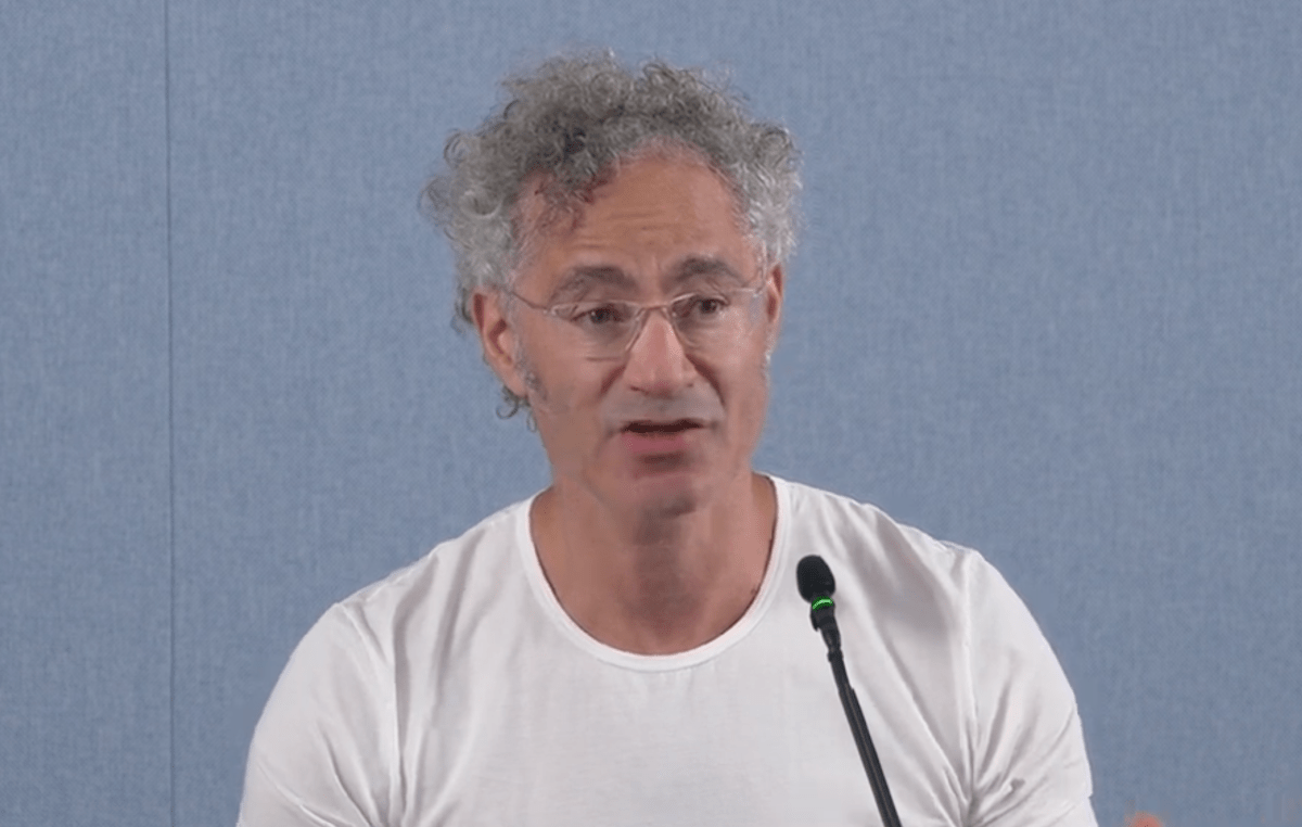 Palantir CEO Alex Karp Targets AI Labs as Company Posts Record Growth