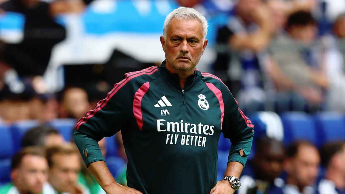 Mourinho Returns to Real Madrid with a More Controlled Approach to Rebuilding the Club