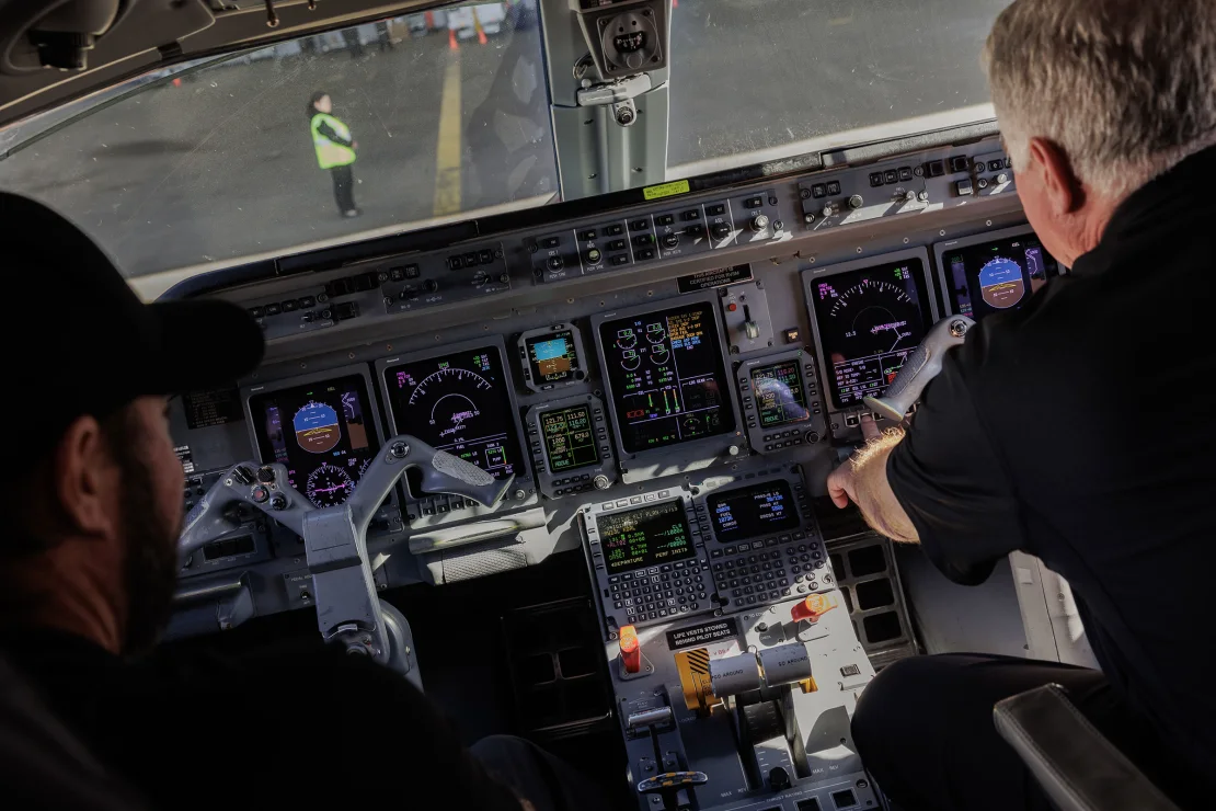 "Aviation Crisis: How Pilots Are Responding to the Surge in Recent Flight Incidents" - gallery image 1