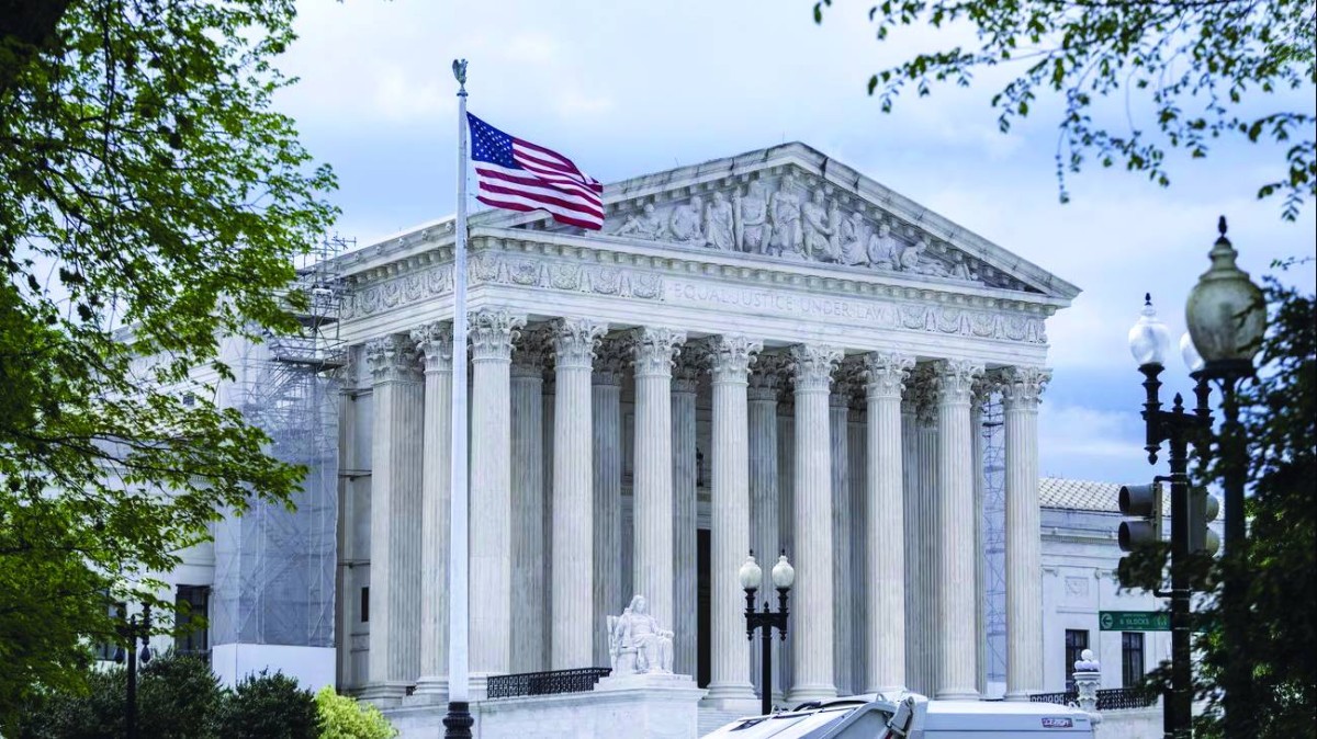 Supreme Court Takes Up High-Stakes Climate Fight Over Oil Companies - gallery image 1