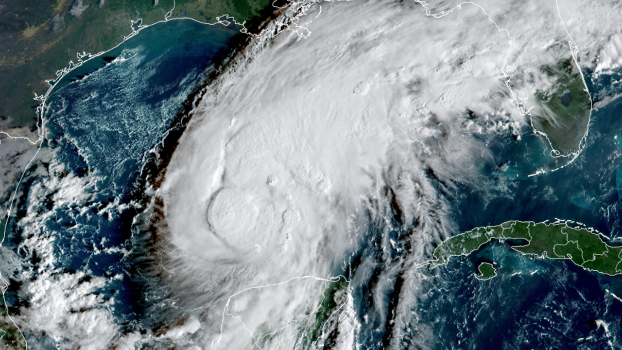 Hurricane Isaias Strengthens Toward Gulf Coast as Evacuations and Energy Shutdowns Expand