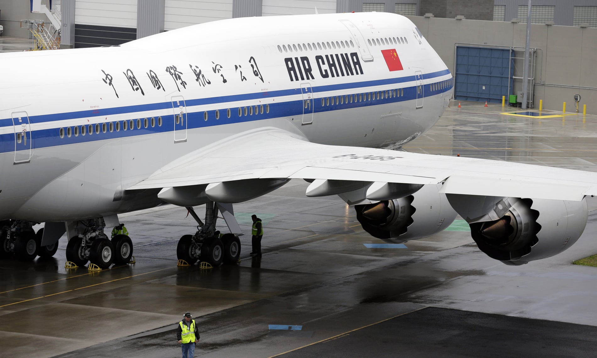 china Halts Boeing Jet Deliveries Amid US Trade War - gallery image 1